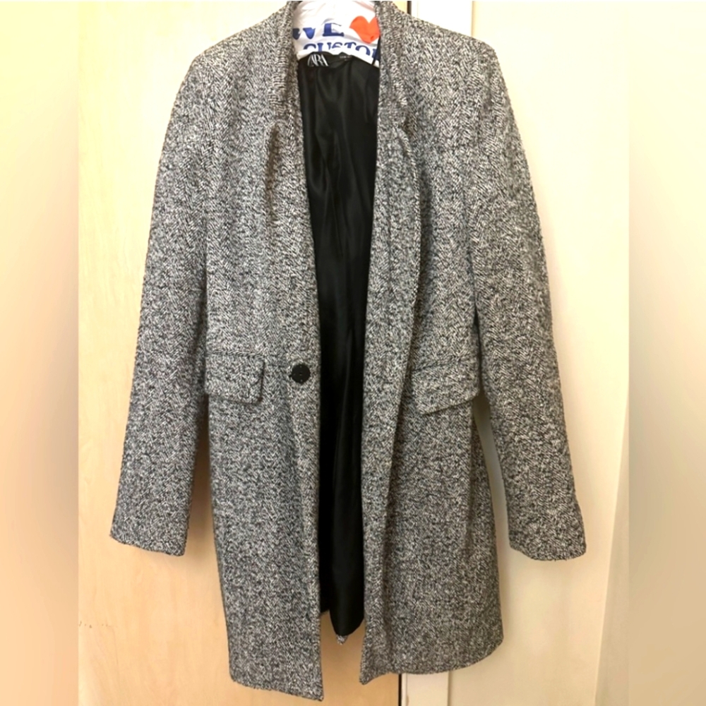 LAST CHANCE ✨ Zara Tweed Coat